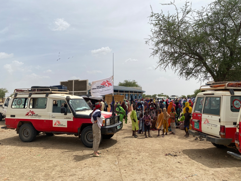 MSF trucks at a refugee camp in Chad.